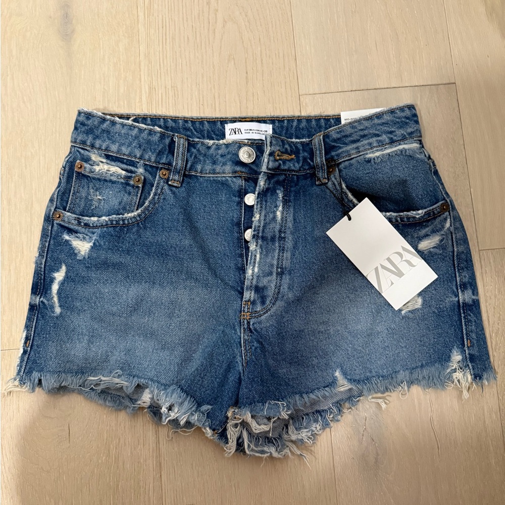 Zara Mid Rise Women's Denim Shorts BNWT